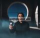 Anti-Kegelapan, Kanonik, dan (Kesalahan) Identifikasi dalam Ein von Schatten begrenzter Raum karya Emine Sevgi Özdamar